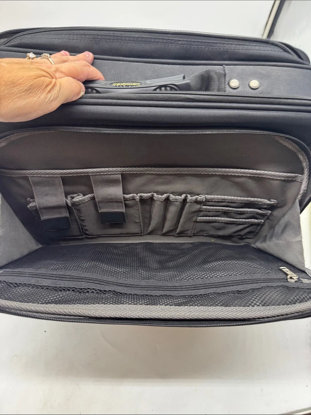 Samsonite Black Laptop Briefcase with Front Organizer